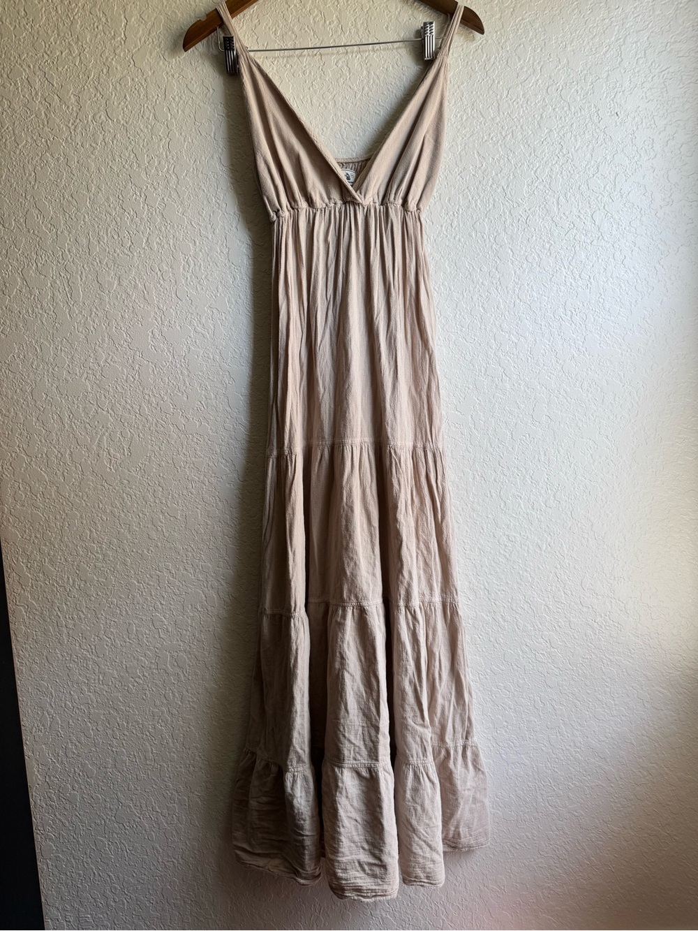 Sleeveless V-Neck Maxi Dress in Beige